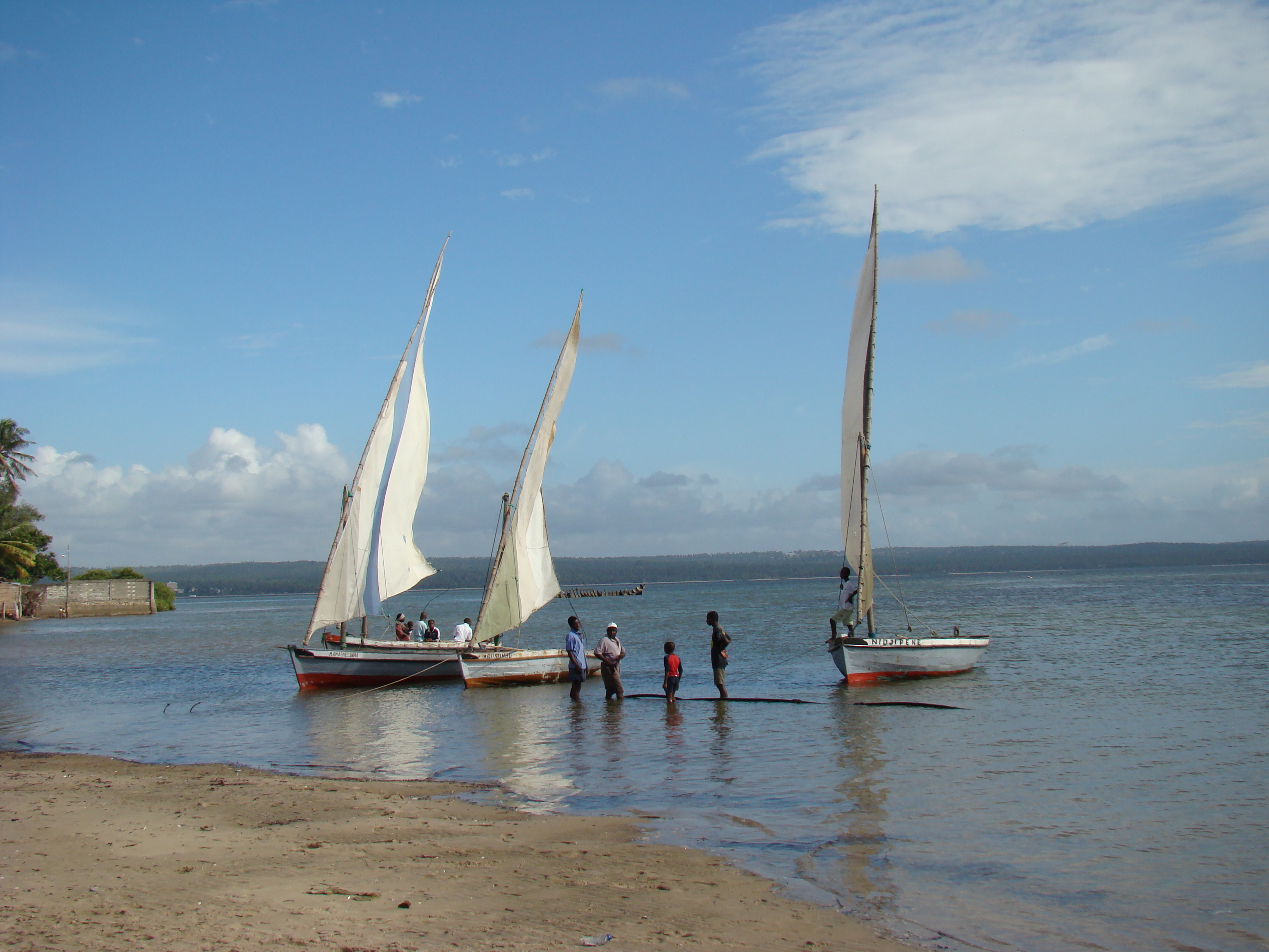 Inhambane  22 05 2010 A Maherry CSIR DSC04122